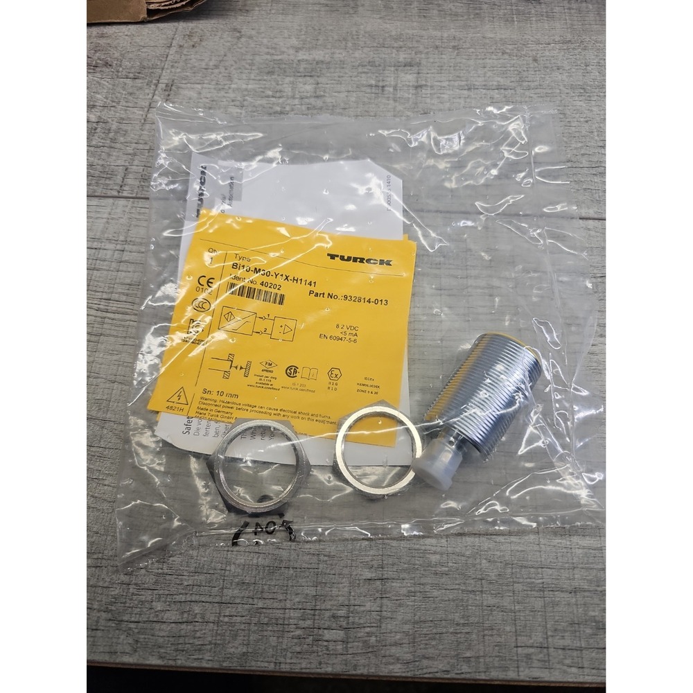 1PC Turck Bi10-M30-Y1X-H1141 Inductive Sensor Bi10M30Y1XH1141 New